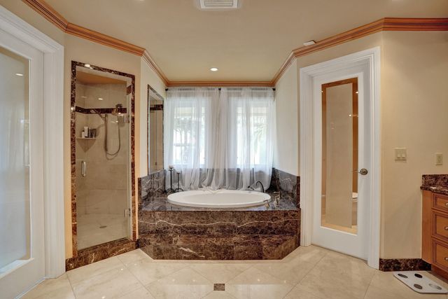 449 Isle Of Palms Drive, Fort Lauderdale, FL 33301