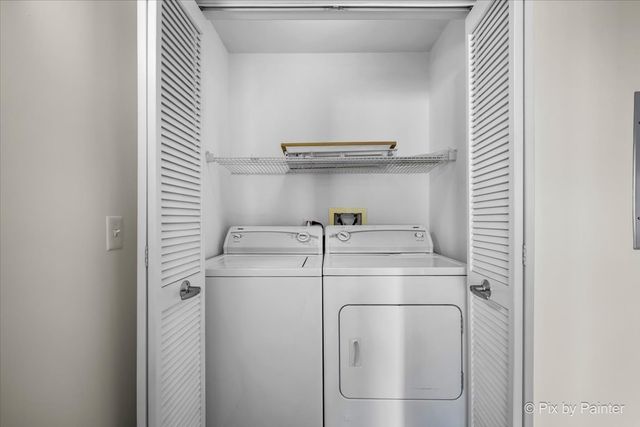 50 S Grove Avenue 301, Elgin, IL 60120