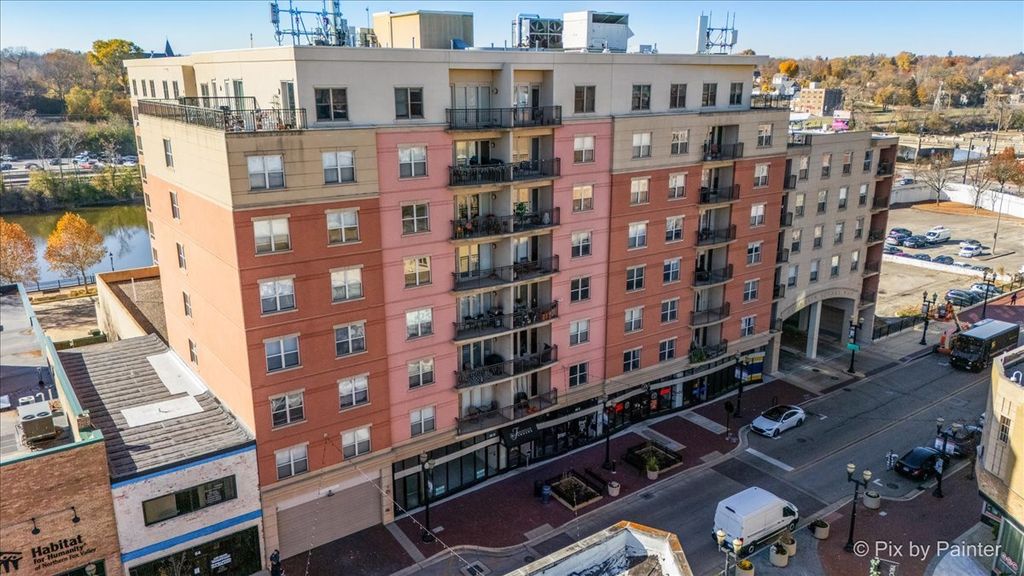 50 S Grove Avenue 301, Elgin, IL 60120