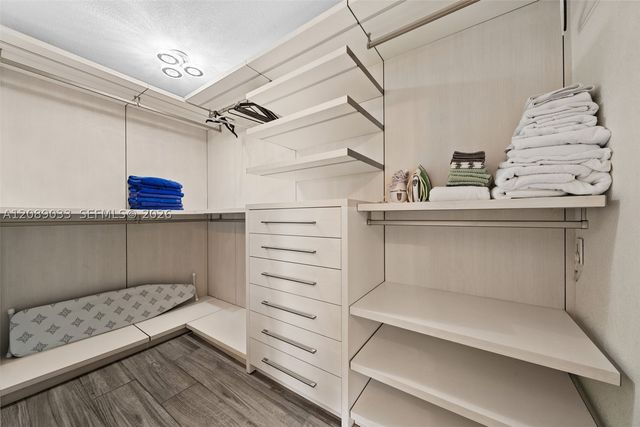 1617 SW 17th Ave, Fort Lauderdale, FL 33312