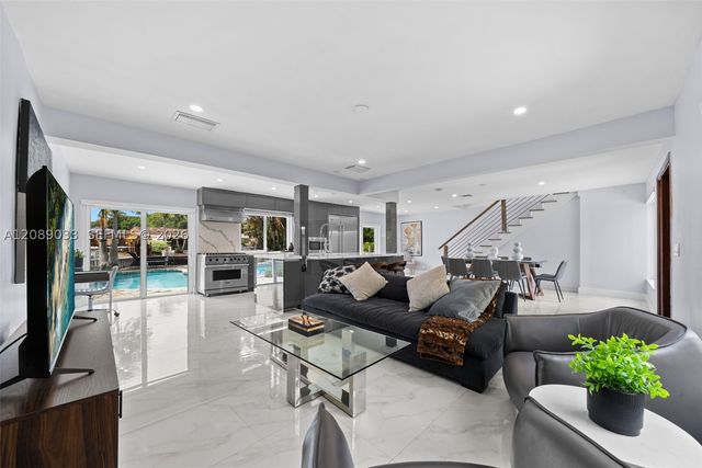 1617 SW 17th Ave, Fort Lauderdale, FL 33312