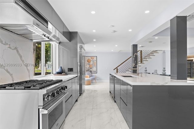 1617 SW 17th Ave, Fort Lauderdale, FL 33312