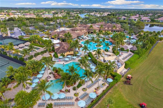 7876 Hawthorne DR 1202, Naples, FL 34113