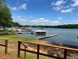 7920 Detroit Boulevard, West Bloomfield Charter Township, MI 48323