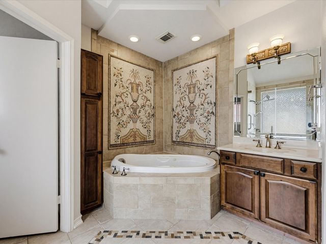 15502 Contender Lane, Friendswood, TX 77546