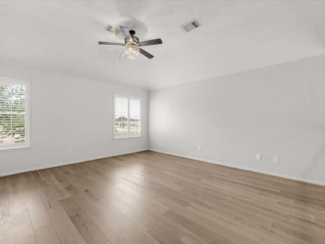 15502 Contender Lane, Friendswood, TX 77546
