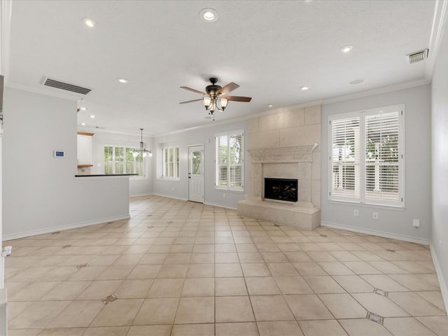 15502 Contender Lane, Friendswood, TX 77546
