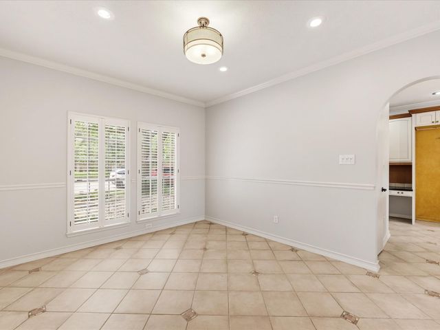 15502 Contender Lane, Friendswood, TX 77546