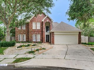 15502 Contender Lane, Friendswood, TX 77546