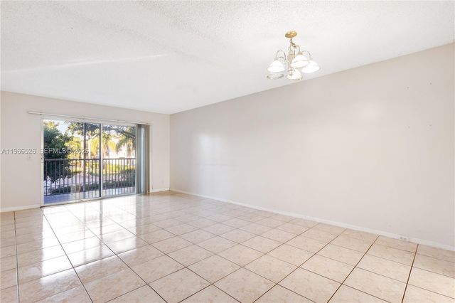 650 SW 124th Terrace 214P, Pembroke Pines, FL 33027