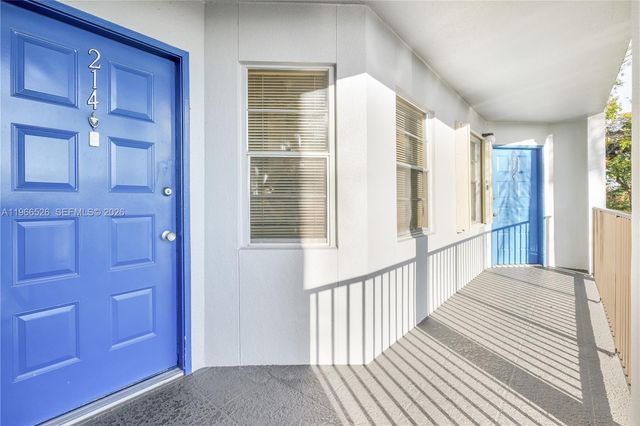 650 SW 124th Terrace 214P, Pembroke Pines, FL 33027