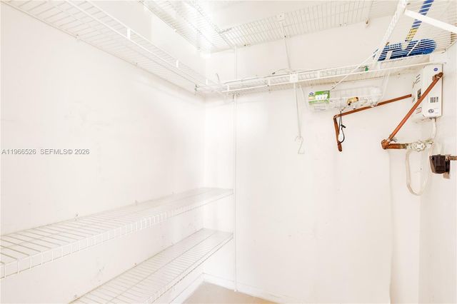 650 SW 124th Terrace 214P, Pembroke Pines, FL 33027