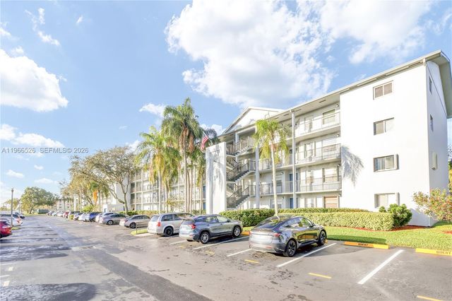 650 SW 124th Terrace 214P, Pembroke Pines, FL 33027