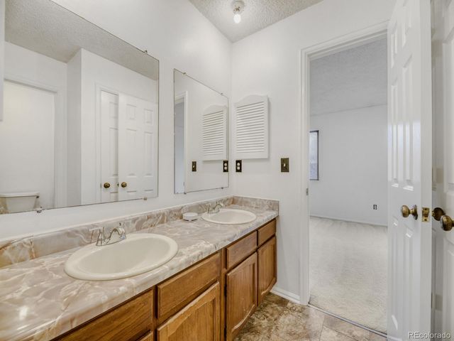 446 S Balsam Street, Lakewood, CO 80226