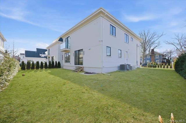 136 Park Street, Woodmere, NY 11598