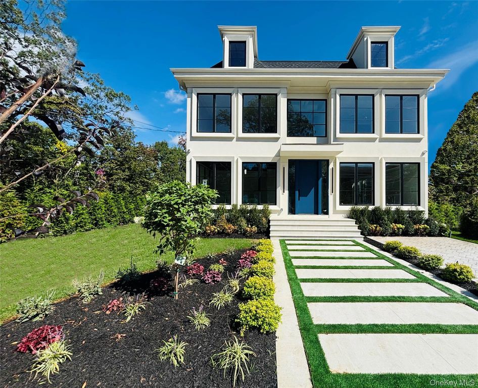 136 Park Street, Woodmere, NY 11598