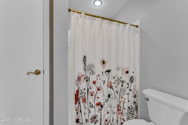 332 Canterbury Court B, Lakewood, NJ 08701