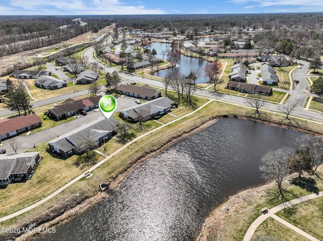 332 Canterbury Court B, Lakewood, NJ 08701