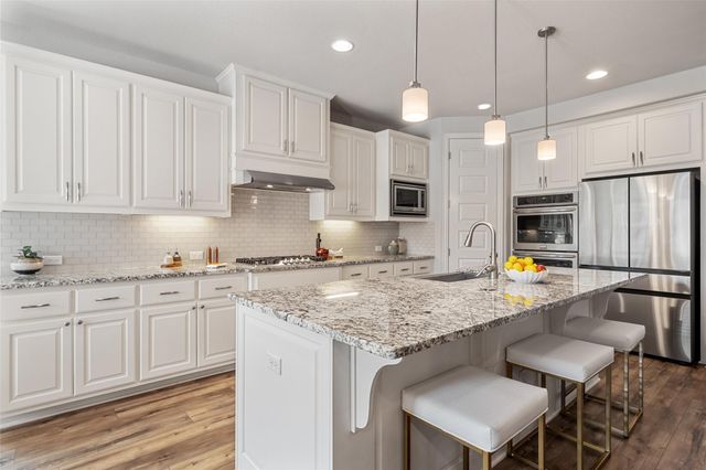 5621 Cypress Ranch BLVD, Spicewood, TX 78669
