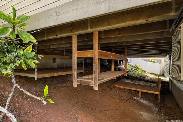 119 Kahako Street B, Kailua, HI 96734