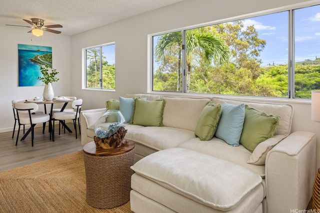 119 Kahako Street B, Kailua, HI 96734