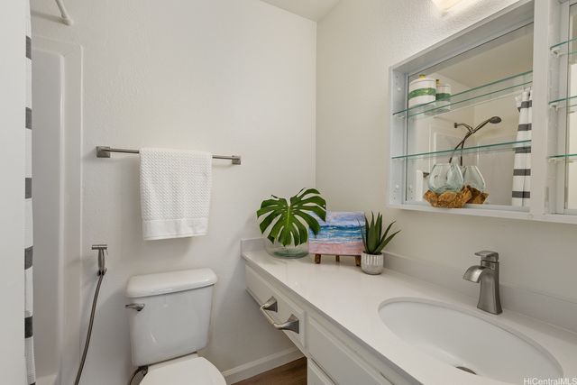 119 Kahako Street B, Kailua, HI 96734