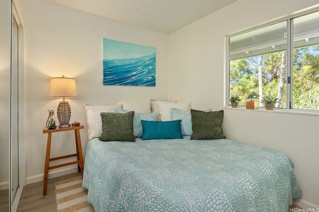 119 Kahako Street B, Kailua, HI 96734