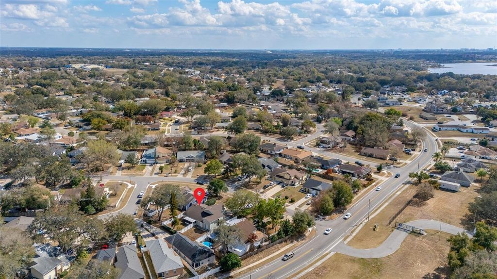 Image 30 of property listing at 210 ALSTON DRIVE, Orlando, FL 32835