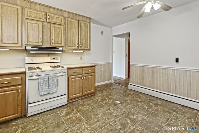 15 Locust Street, Milford, CT 06461