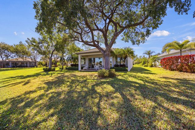 9513 Isles Cay Drive, Delray Beach, FL 33446