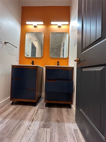 2720 Morning Avenue, Dallas, TX 75210