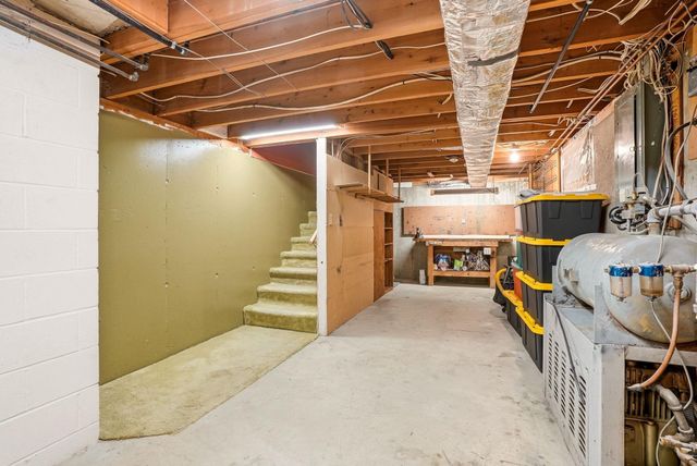 5732 N Drumheller St, Spokane, WA 99205