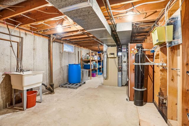 5732 N Drumheller St, Spokane, WA 99205