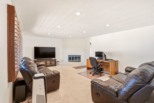5732 N Drumheller St, Spokane, WA 99205