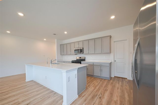 5343 Sleepy Fox Lane, Richmond, TX 77469