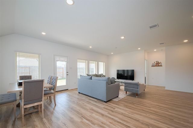 5343 Sleepy Fox Lane, Richmond, TX 77469