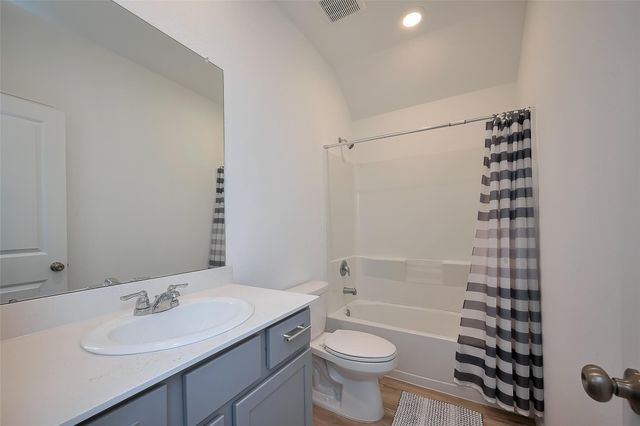 5343 Sleepy Fox Lane, Richmond, TX 77469