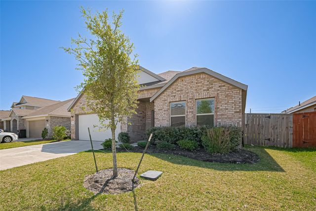 5343 Sleepy Fox Lane, Richmond, TX 77469