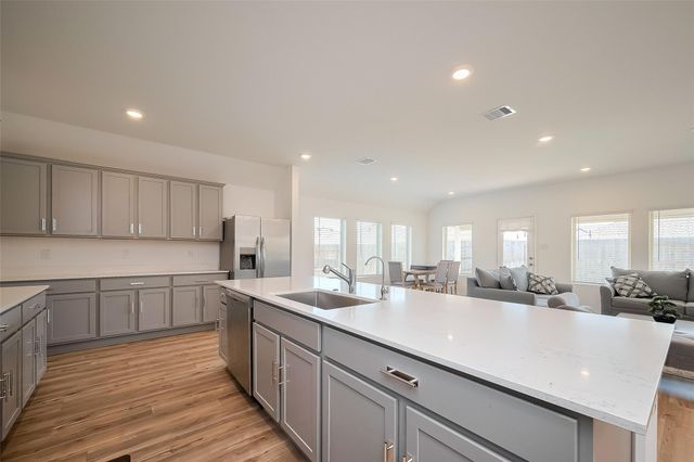 5343 Sleepy Fox Lane, Richmond, TX 77469