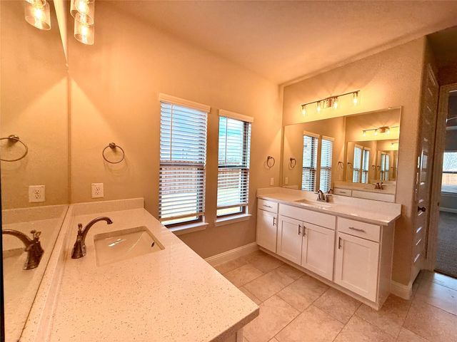 11864 Serval Street, Godley, TX 76044