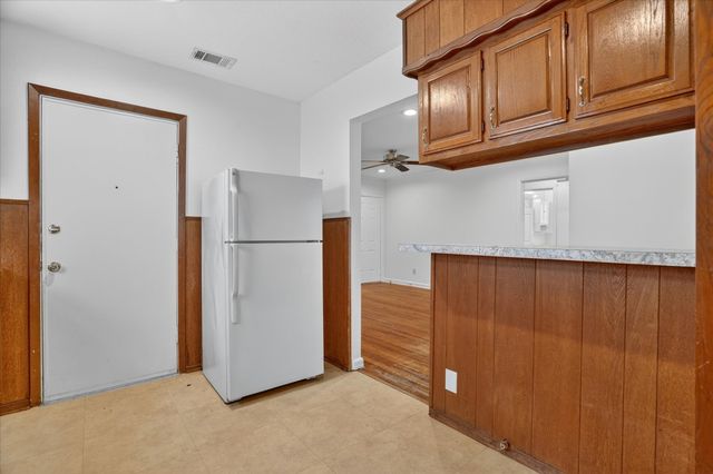 4309 Curzon Avenue, Fort Worth, TX 76107