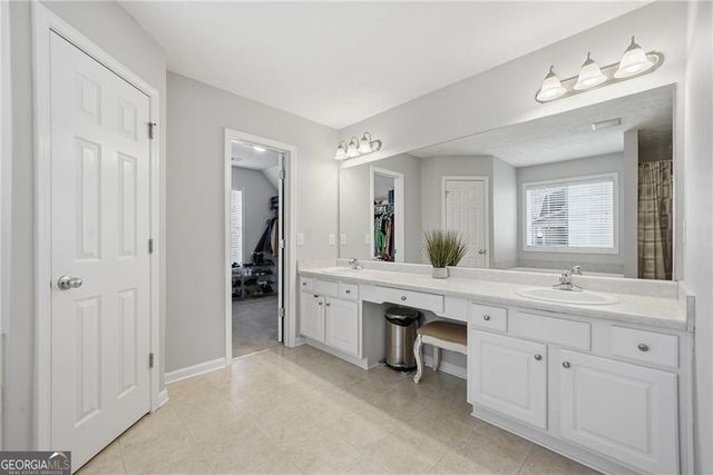 3355 Bridle Brook Drive, Auburn, GA 30011