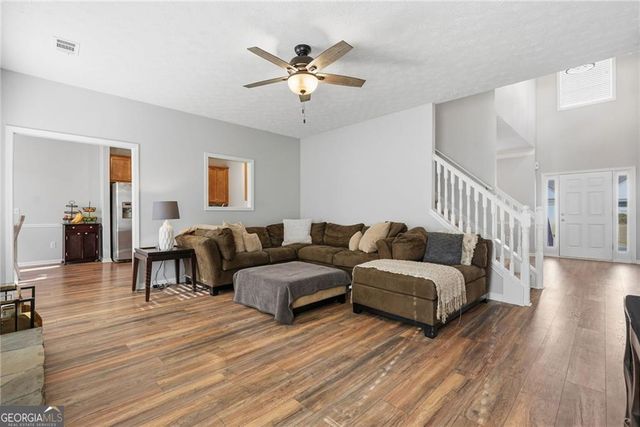 3355 Bridle Brook Drive, Auburn, GA 30011