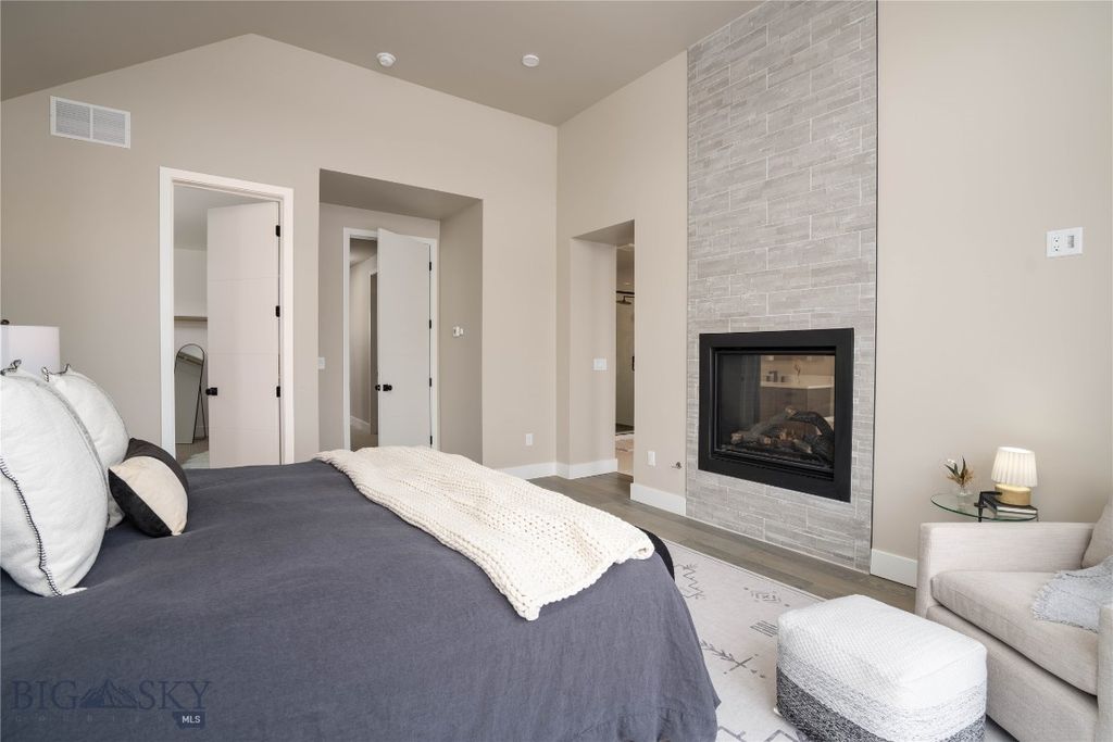 235 Bridger Vale Drive, Bozeman, MT 59715 photo 11