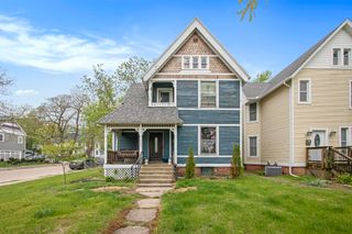1122 Main Street, St. Joseph, MI 49085