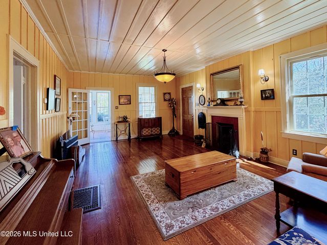 78 Government Fleet Road, Natchez, MS 39120