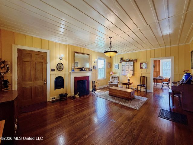 78 Government Fleet Road, Natchez, MS 39120