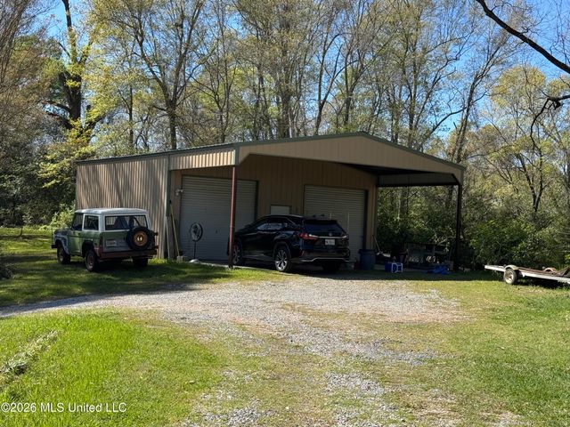 78 Government Fleet Road, Natchez, MS 39120