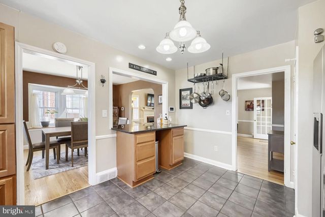 1827 EDGEWOOD RD, Towson, MD 21286
