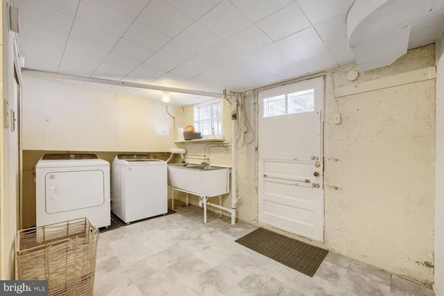 1827 EDGEWOOD RD, Towson, MD 21286